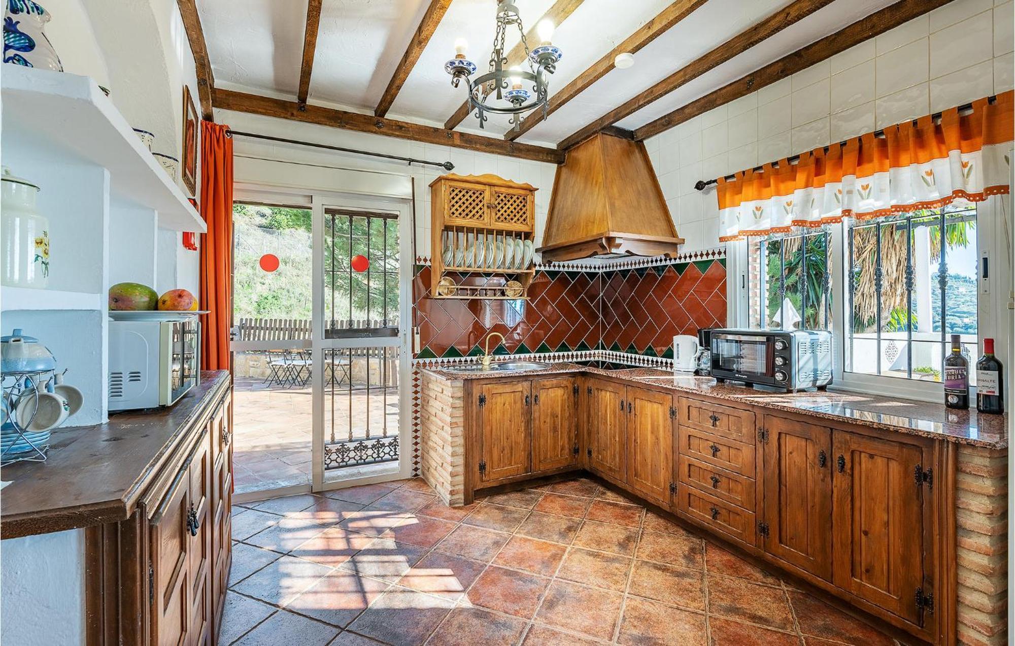 Amazing Home In Frigiliana With Kitchen Exterior foto